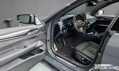 BMW 6-Series 2024 3.0 гидро в Москве № 890383, миниатюра 10