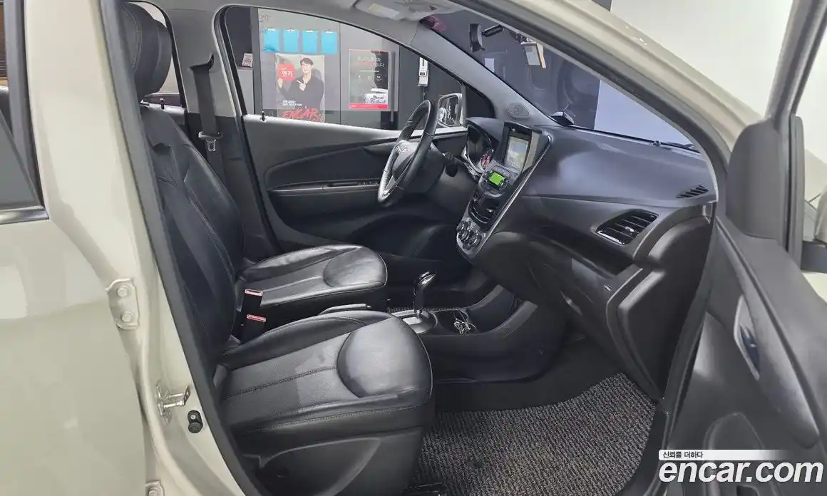 Chevrolet Spark 2016 1.0 гидро в Москве № 890663, фото 11