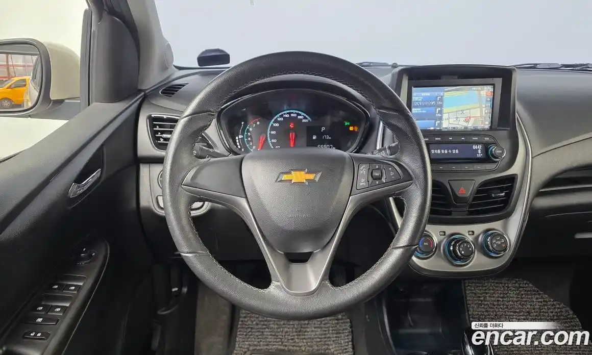 Chevrolet Spark 2016 1.0 гидро в Москве № 890663, фото 13