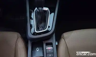 Renault Arkana 2025 1.6 Автомат в Москве № 891650, миниатюра 9