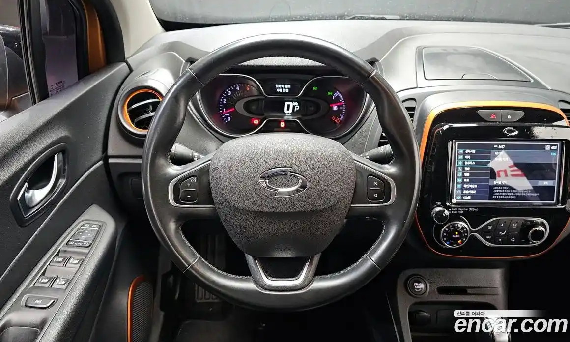 Renault QM3 2017 1.5 Автомат в Москве № 891729, фото 13