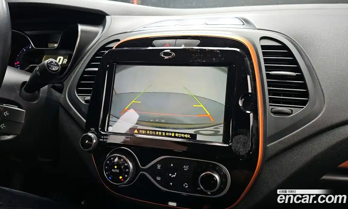 Renault QM3 2017 1.5 Автомат в Москве № 891729, фото 16