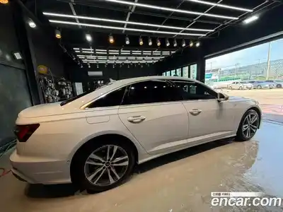 Audi A6 2021 2.0 Автомат в Москве № 894250, миниатюра 2