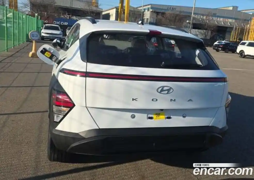 Hyundai Kona 2026 1.6 гидро в Москве № 925690, фото 3