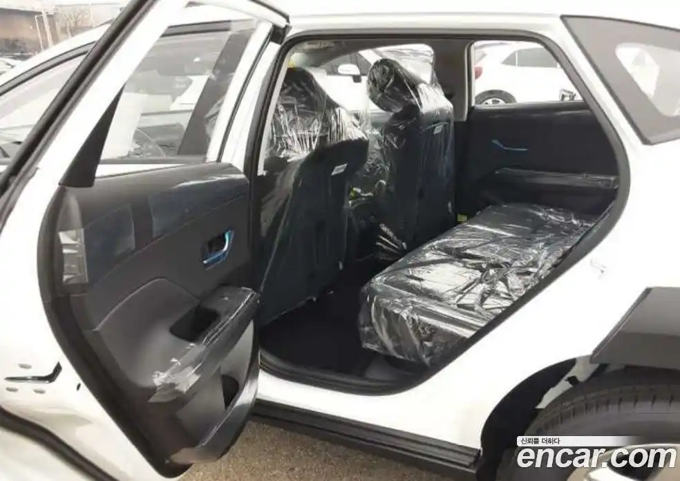 Hyundai Kona 2026 1.6 гидро в Москве № 925692, фото 8