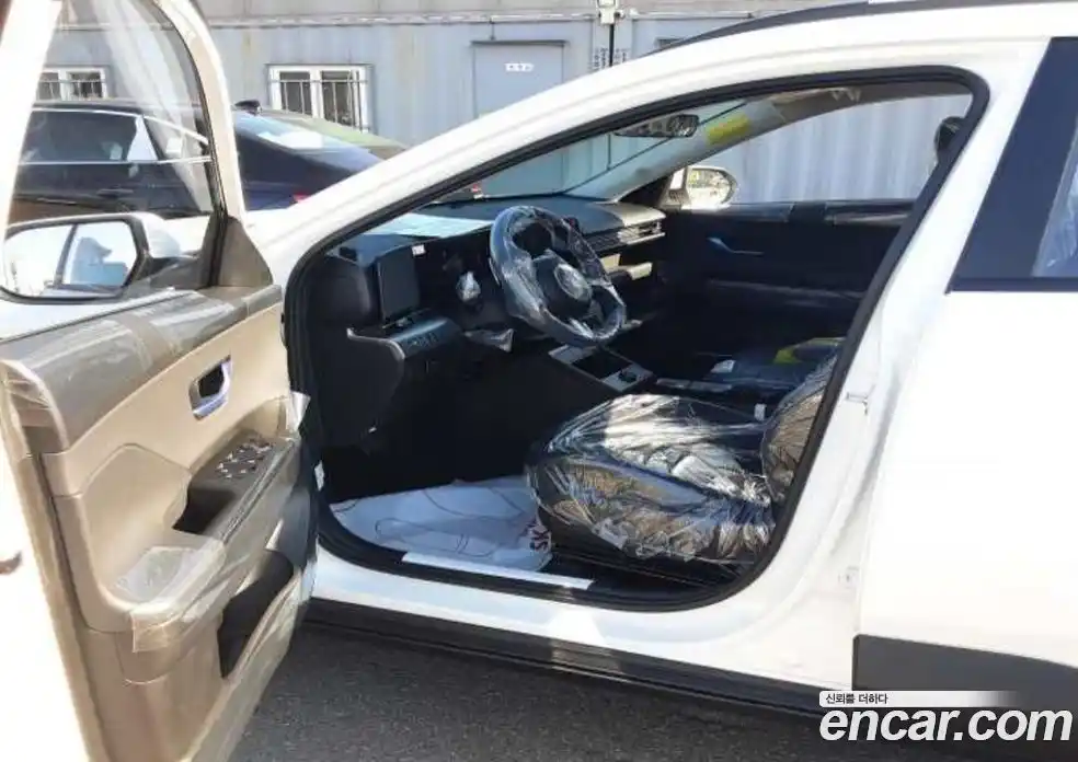 Hyundai Kona 2026 1.6 гидро в Москве № 925695, фото 4