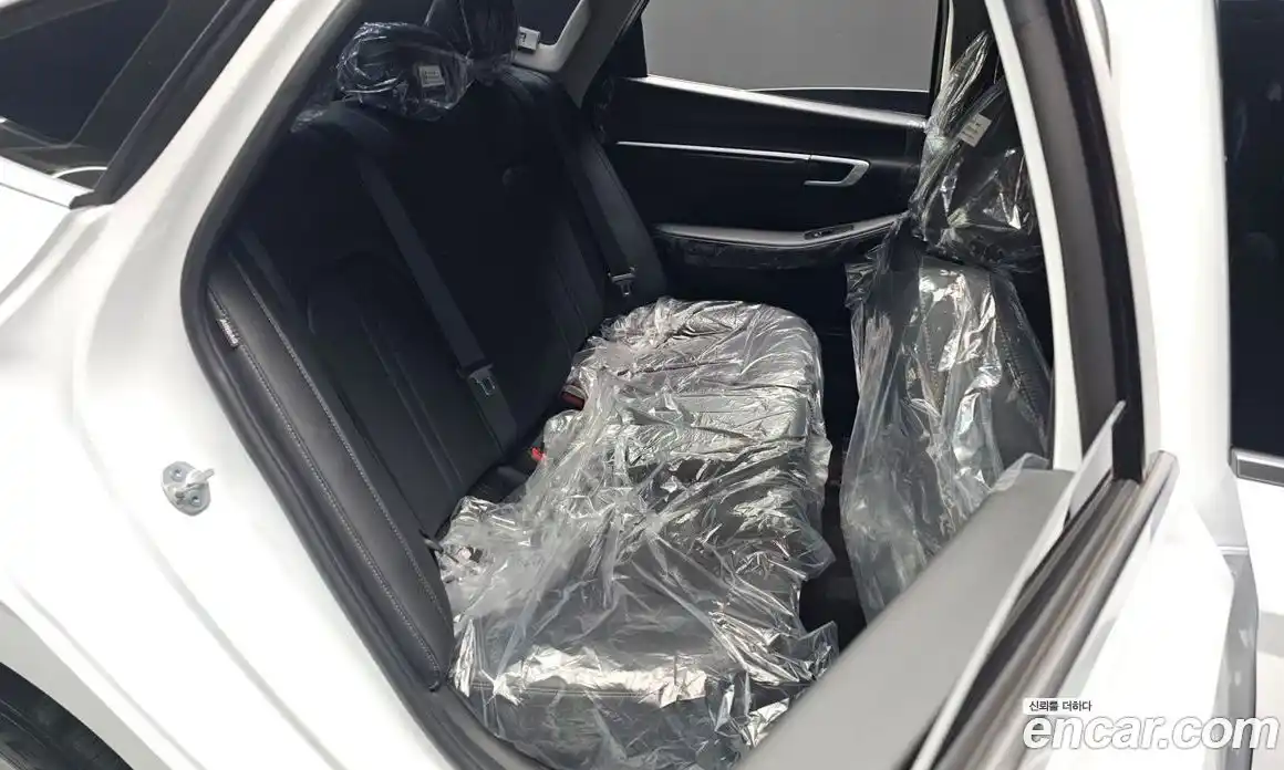 Hyundai Sonata 2025 2.0 Автомат в Москве № 925763, фото 12