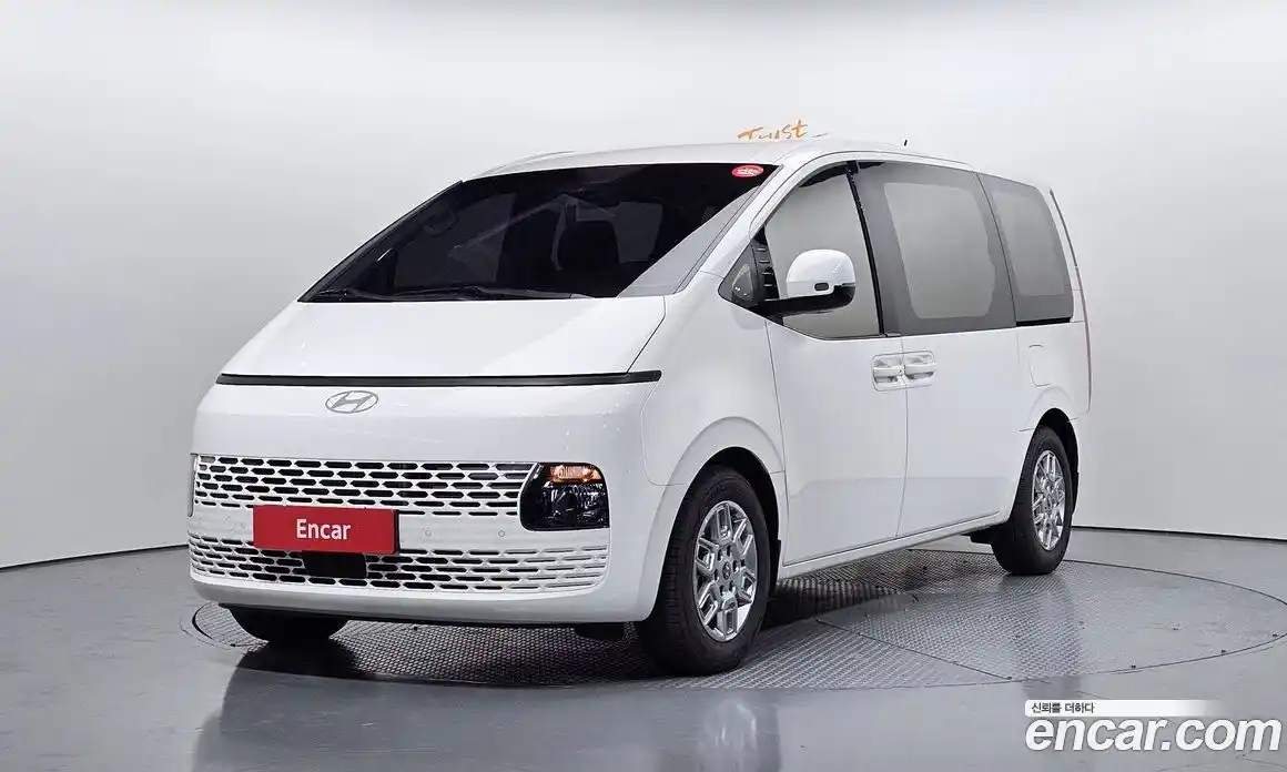 Hyundai Staria 2025 2.2 Автомат в Москве № 925782, фото 1