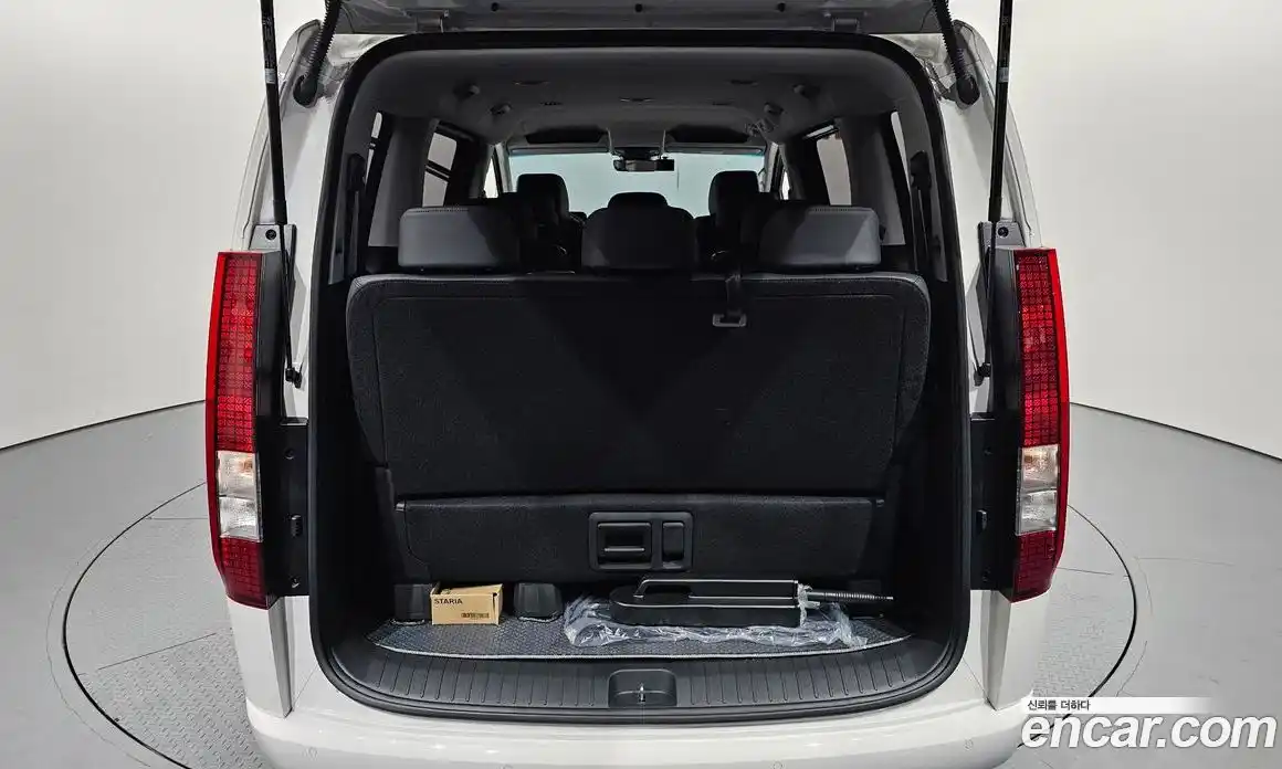 Hyundai Staria 2025 2.2 Автомат в Москве № 925782, фото 20