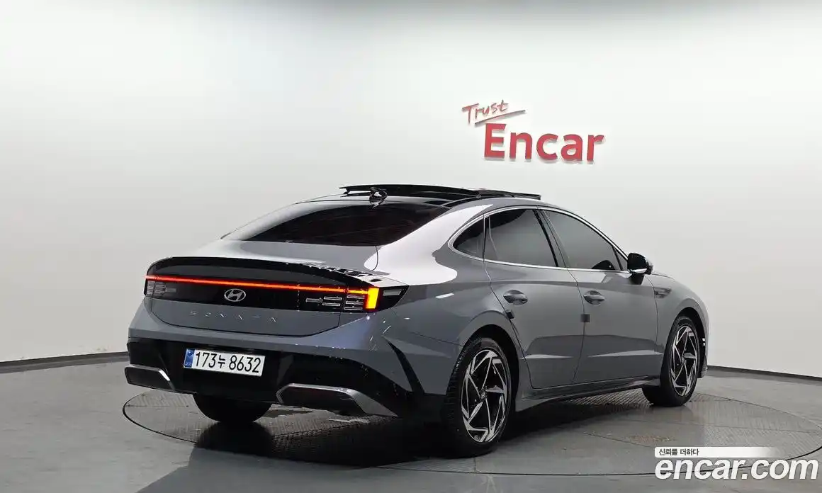 Hyundai Sonata 2025 1.6 Автомат в Москве № 925845, фото 1