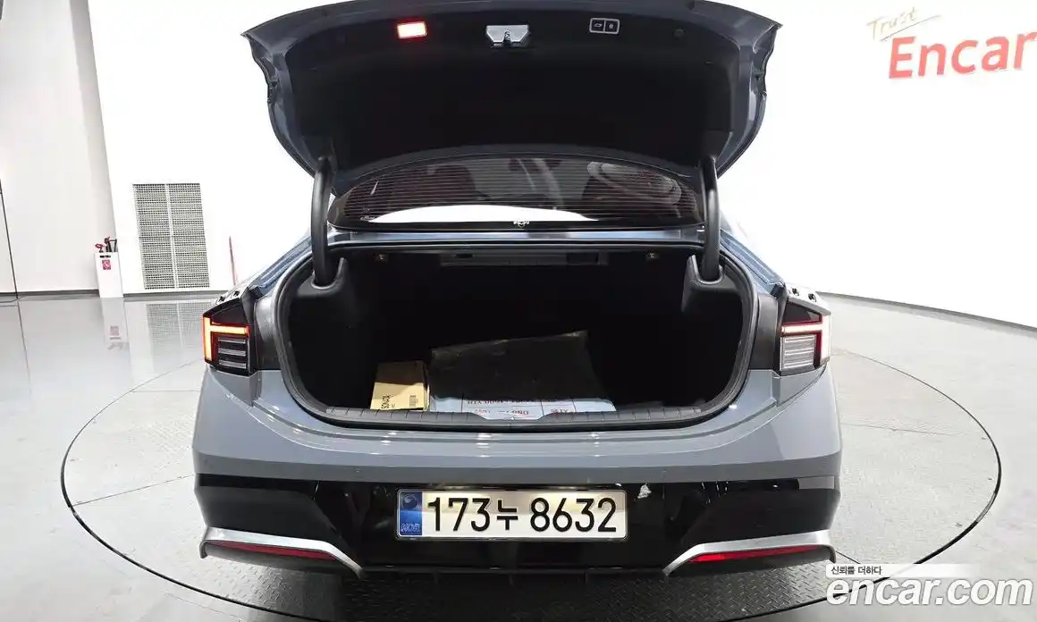 Hyundai Sonata 2025 1.6 Автомат в Москве № 925845, фото 19