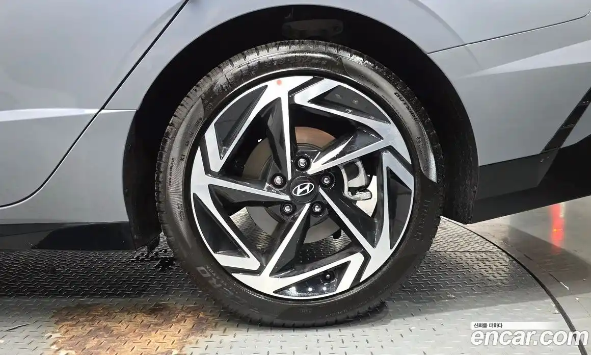 Hyundai Sonata 2025 1.6 Автомат в Москве № 925845, фото 4