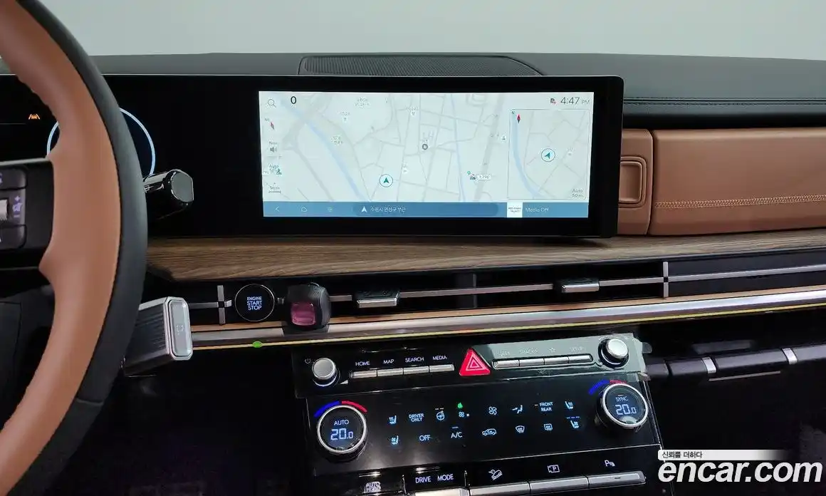 Hyundai Santa Fe 2025 1.6 Автомат в Москве № 925854, фото 14