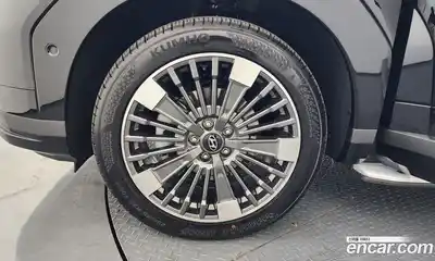 Hyundai Santa Fe 2025 1.6 Автомат в Москве № 925854, миниатюра 5