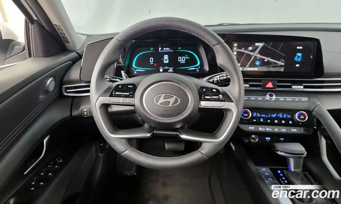 Hyundai Avante 2025 1.6 Автомат в Москве № 925859, фото 12