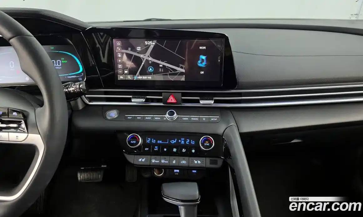 Hyundai Avante 2025 1.6 Автомат в Москве № 925859, фото 13