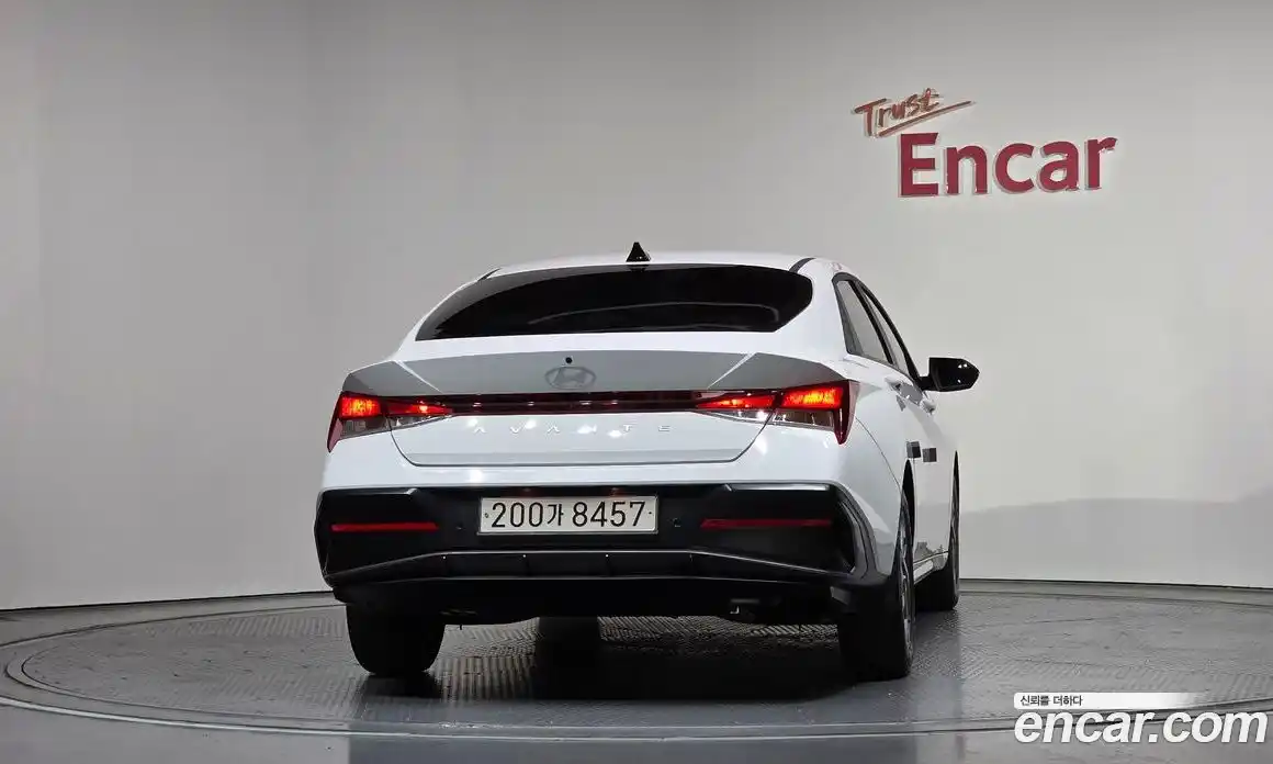 Hyundai Avante 2025 1.6 Автомат в Москве № 925859, фото 3