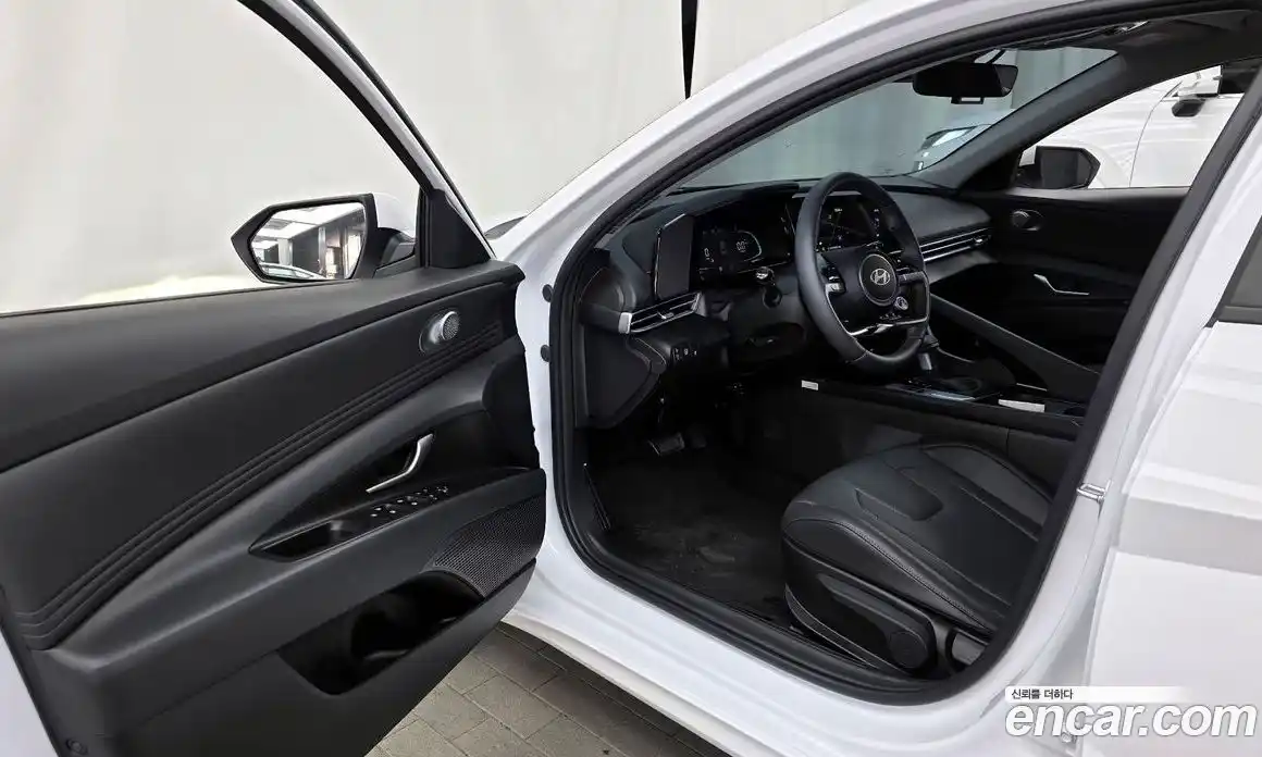 Hyundai Avante 2025 1.6 Автомат в Москве № 925859, фото 9