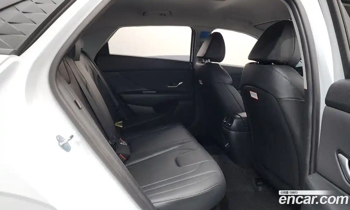 Hyundai Avante 2025 1.6 гидро в Москве, фото 12