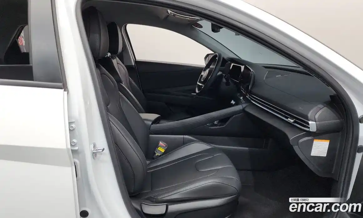 Hyundai Avante 2025 1.6 гидро в Москве, фото 11