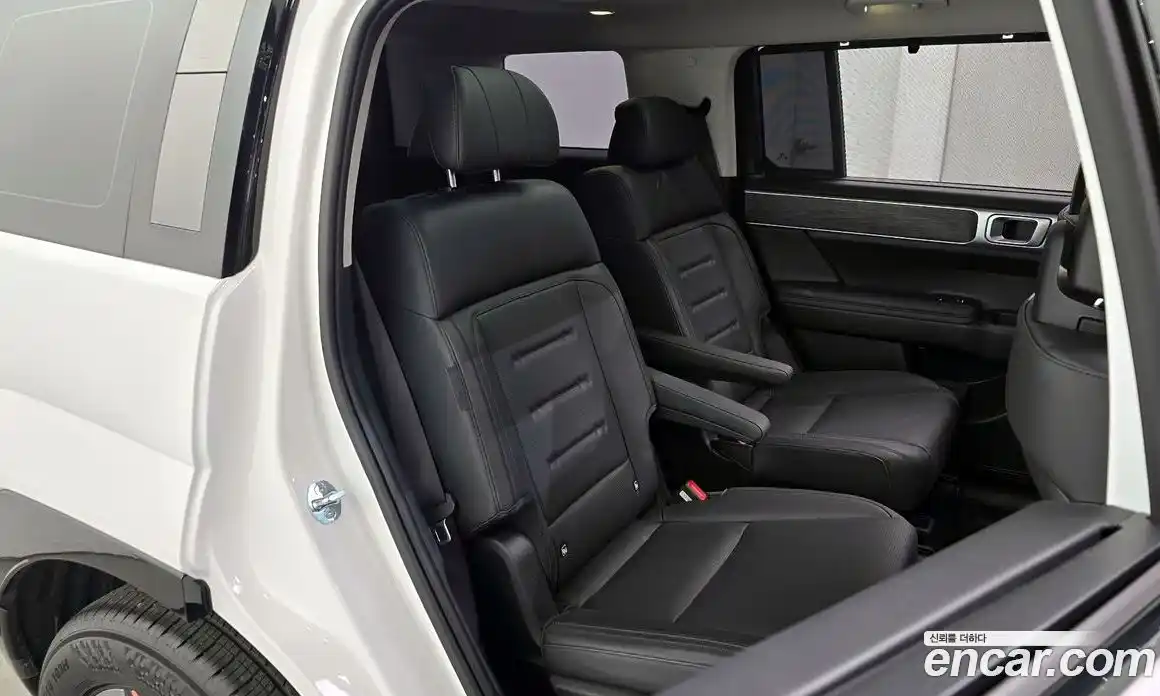 Hyundai Santa Fe 2024 1.6 Автомат в Москве № 925885, фото 12