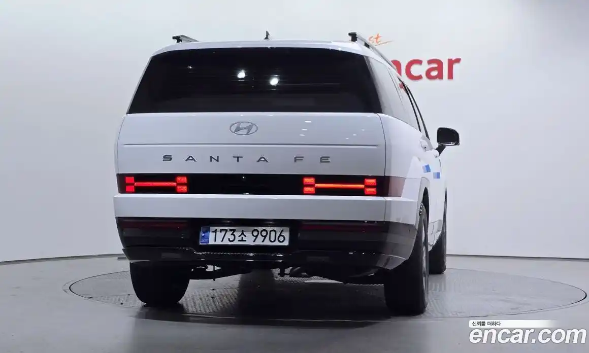 Hyundai Santa Fe 2024 1.6 Автомат в Москве № 925885, фото 4