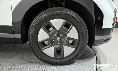 Hyundai Santa Fe 2024 1.6 Автомат в Москве № 925885, миниатюра 5