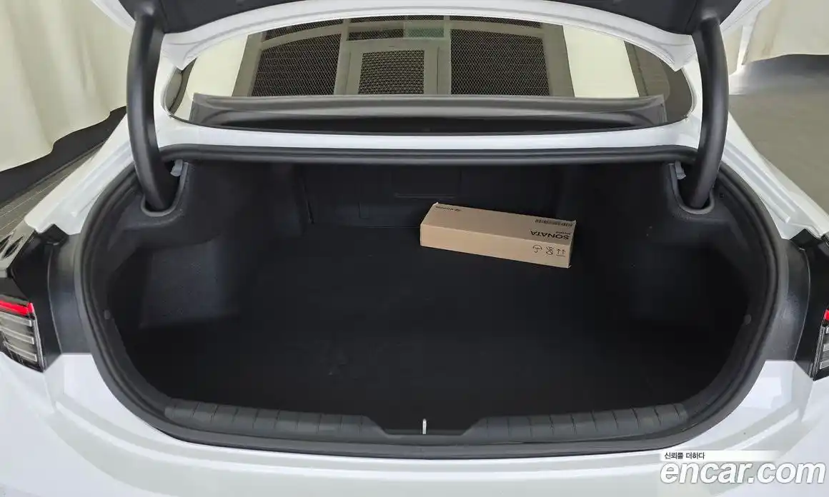 Hyundai Sonata 2025 2.0 Автомат в Москве № 925894, фото 20