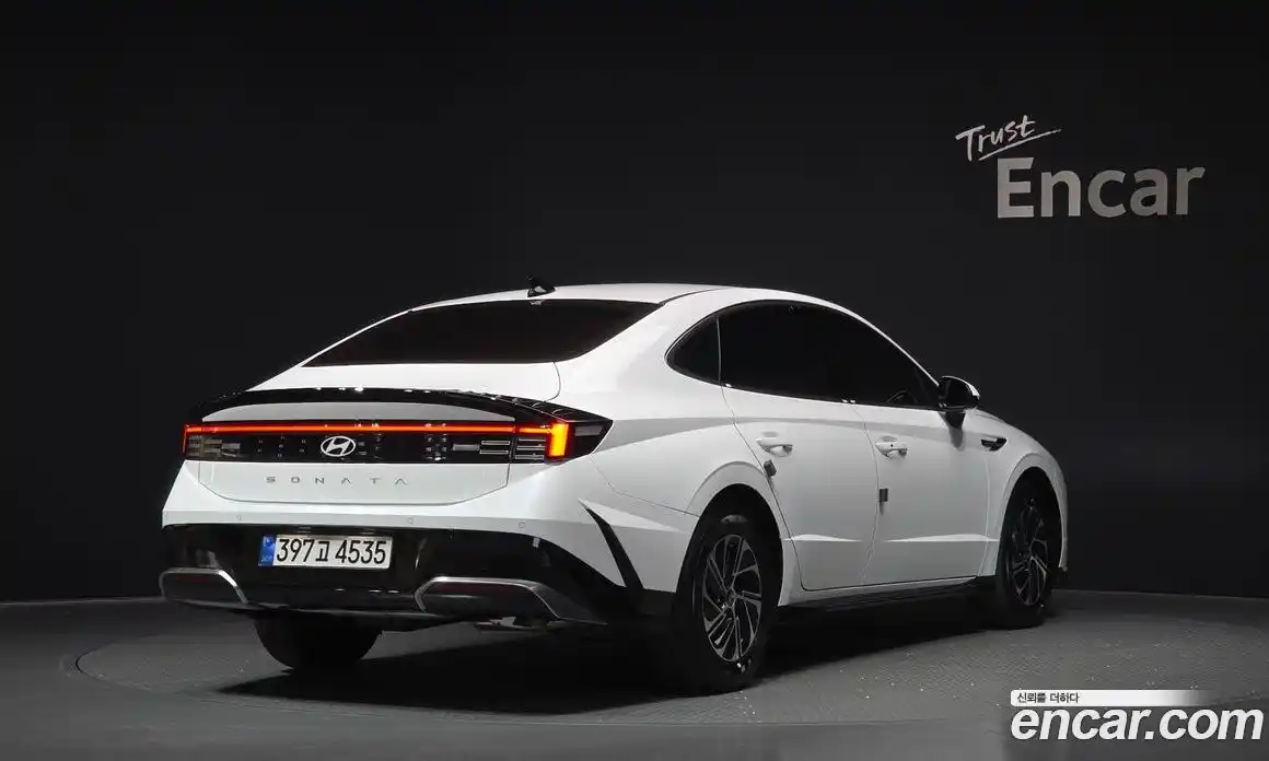 Hyundai Sonata 2025 2.0 Автомат в Москве № 925894, фото 2