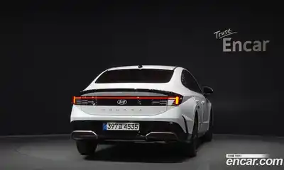 Hyundai Sonata 2025 2.0 Автомат в Москве № 925894, миниатюра 4