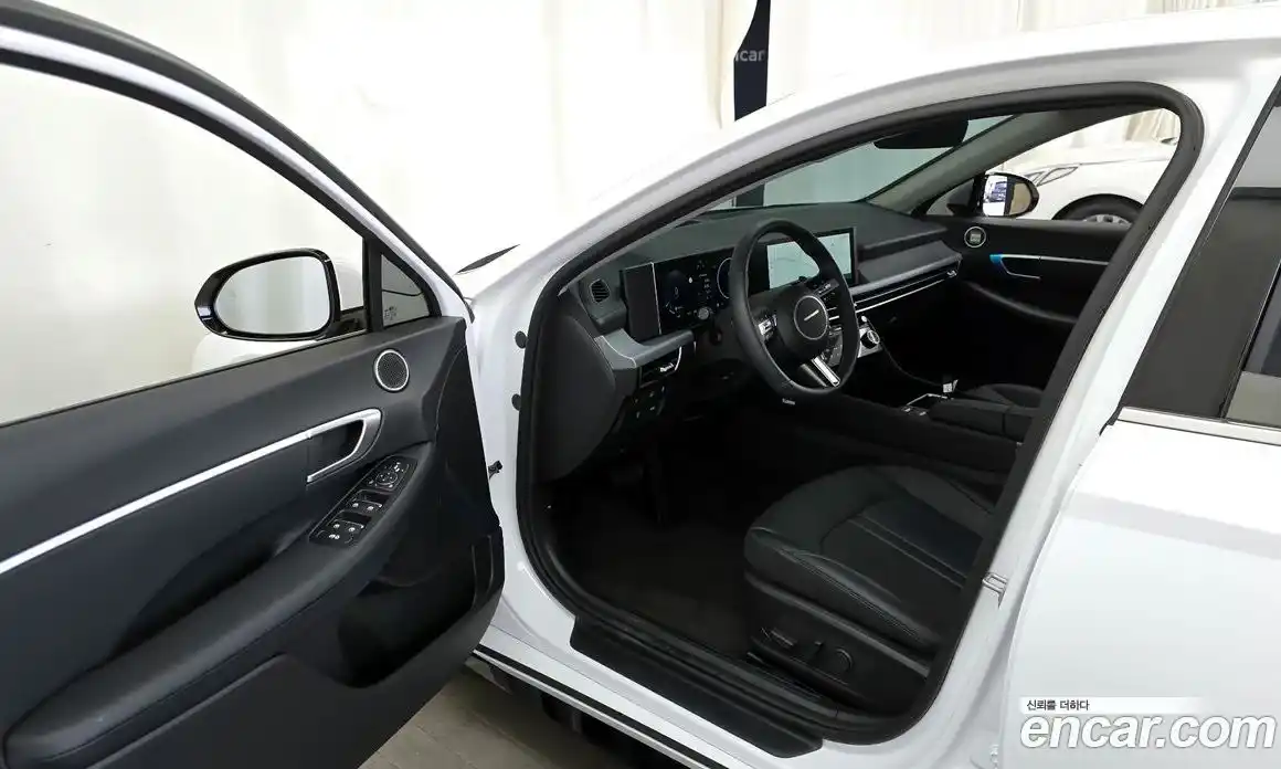 Hyundai Sonata 2025 2.0 Автомат в Москве № 925894, фото 10