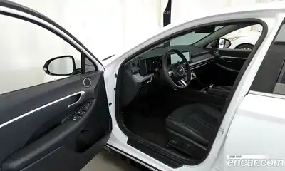 Hyundai Sonata 2025 2.0 Автомат в Москве № 925894, миниатюра 10