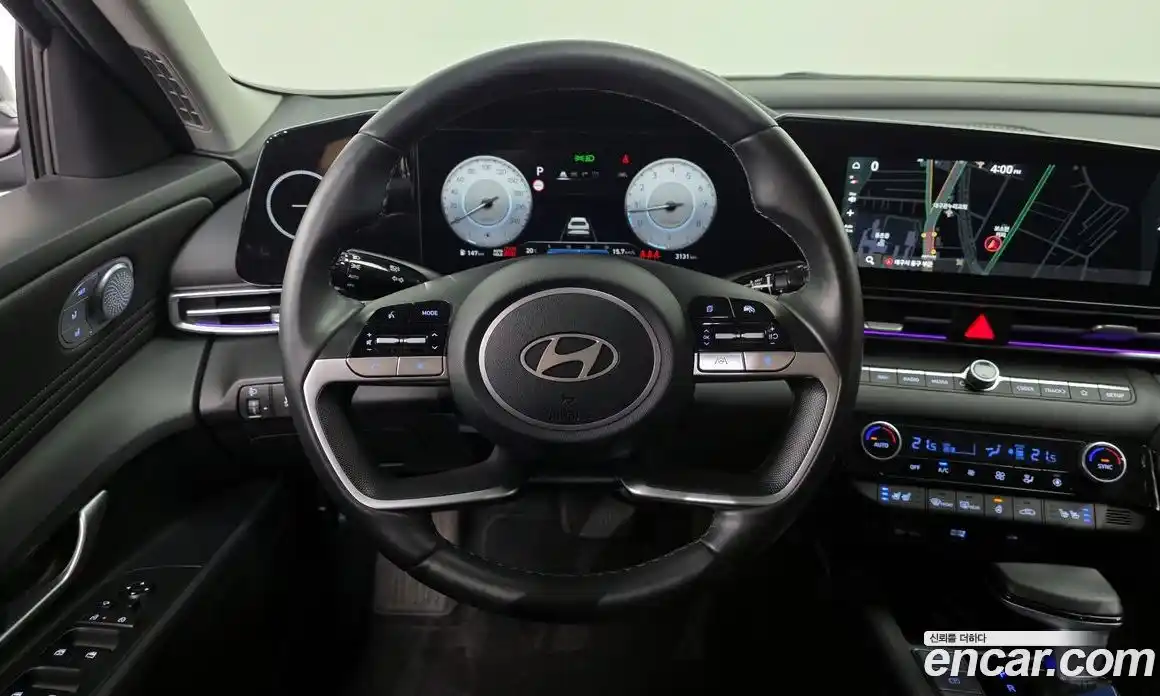 Hyundai Avante 2023 1.6 Автомат в Москве № 925910, фото 13