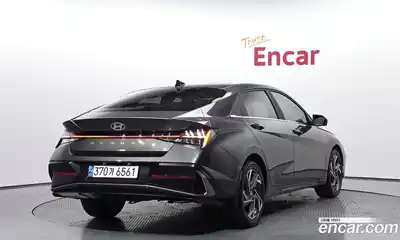 Hyundai Avante 2023 1.6 Автомат в Москве № 925910, миниатюра 2