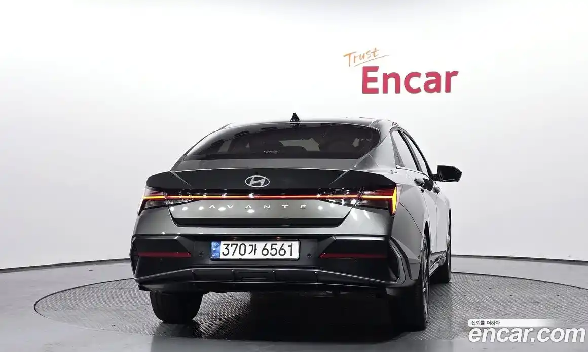 Hyundai Avante 2023 1.6 Автомат в Москве № 925910, фото 4