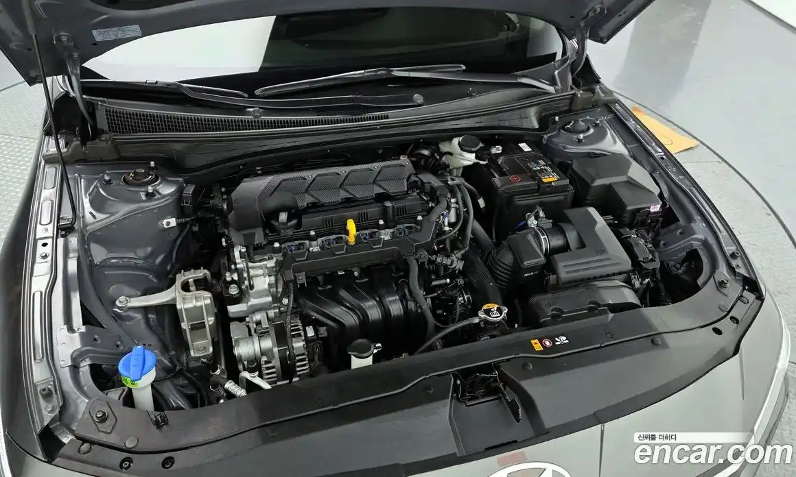 Hyundai Avante 2023 1.6 Автомат в Москве № 925910, фото 6