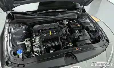 Hyundai Avante 2023 1.6 Автомат в Москве № 925910, миниатюра 6