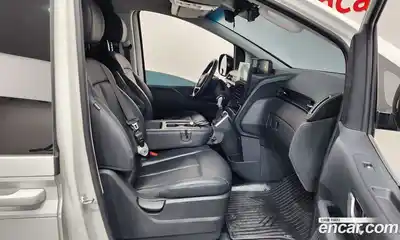 Hyundai Staria 2025 3.5 Автомат в Москве № 927905, миниатюра 11