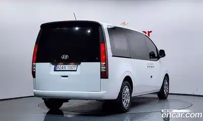 Hyundai Staria 2025 3.5 Автомат в Москве № 927905, миниатюра 2