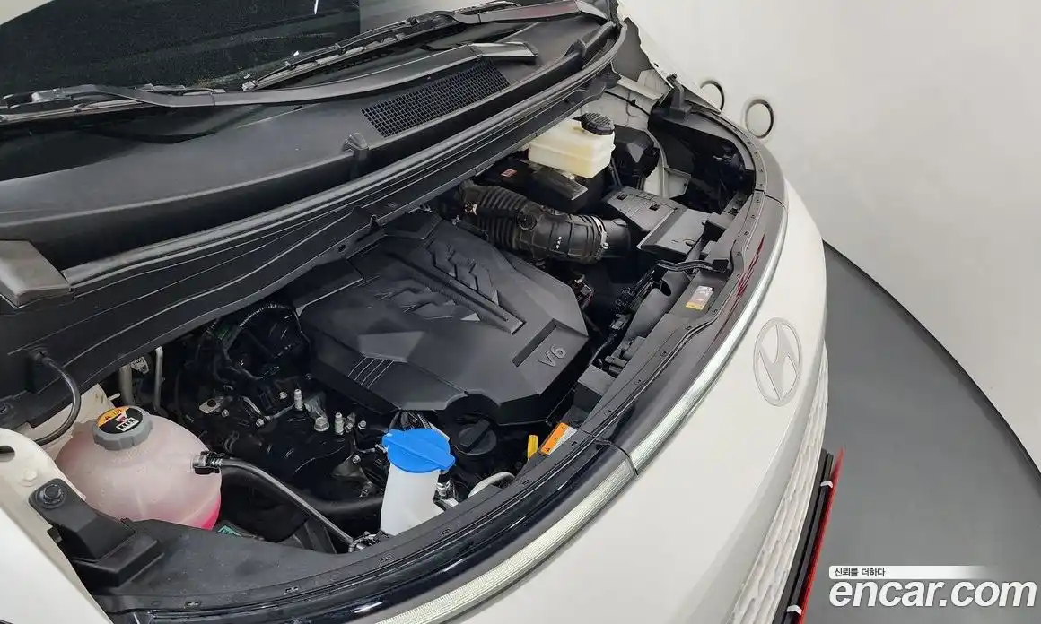 Hyundai Staria 2025 3.5 Автомат в Москве № 927905, фото 6