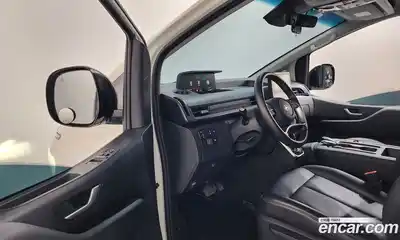 Hyundai Staria 2025 3.5 Автомат в Москве № 927905, миниатюра 10