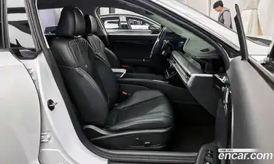 Hyundai Grandeur 2023 3.5 Автомат в Москве № 928013, миниатюра 11