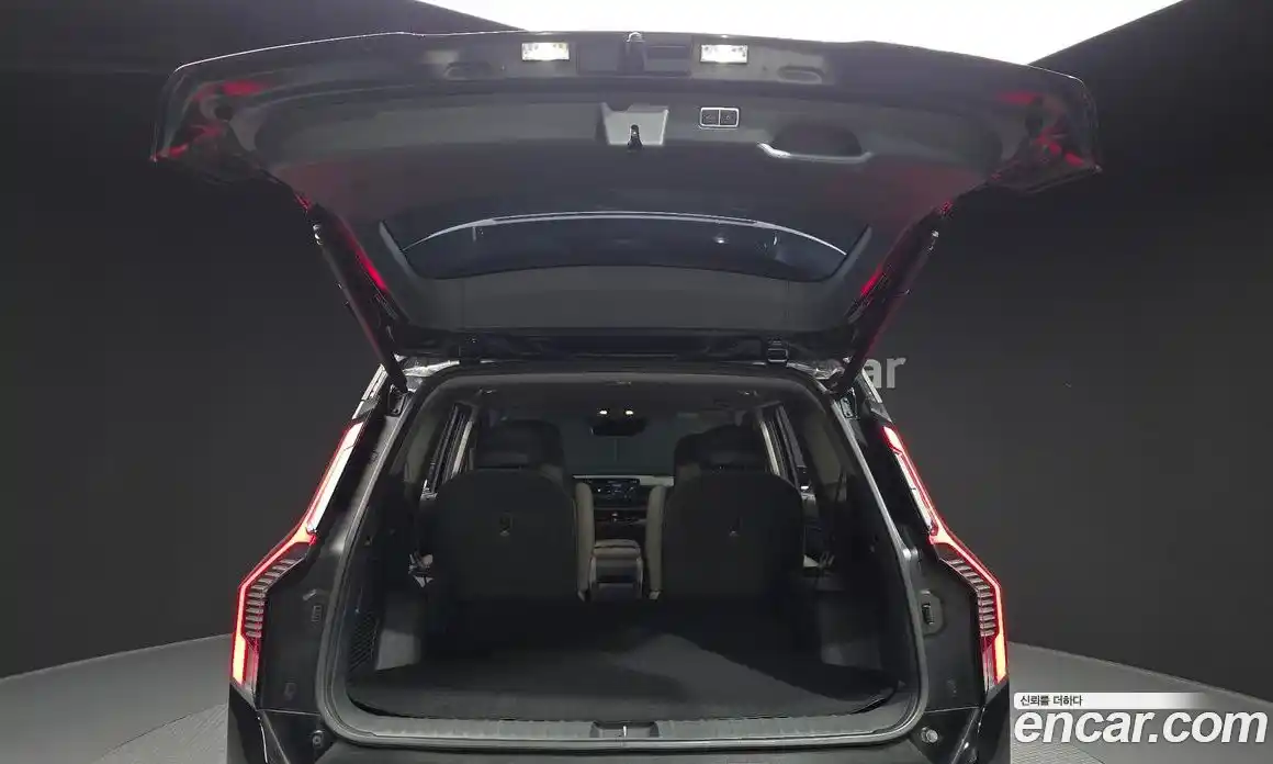 Kia EV9 2024 0.2 Автомат в Москве № 929115, фото 20