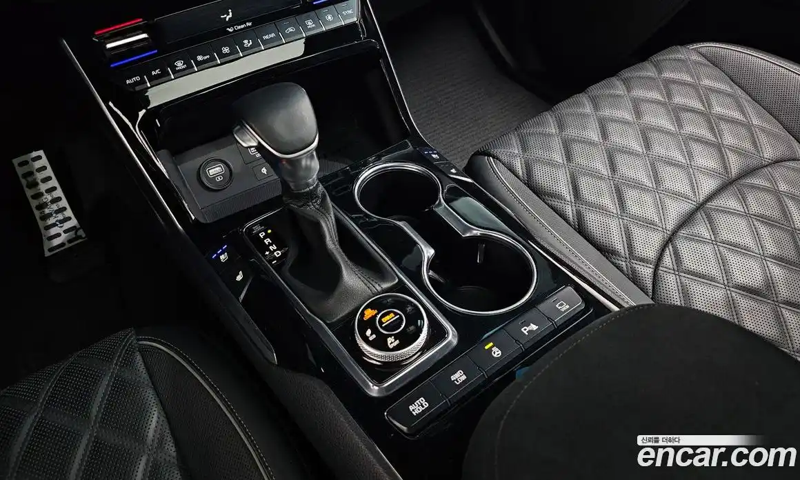 Kia Mohave 2024 3.0 Автомат в Москве № 929765, фото 9