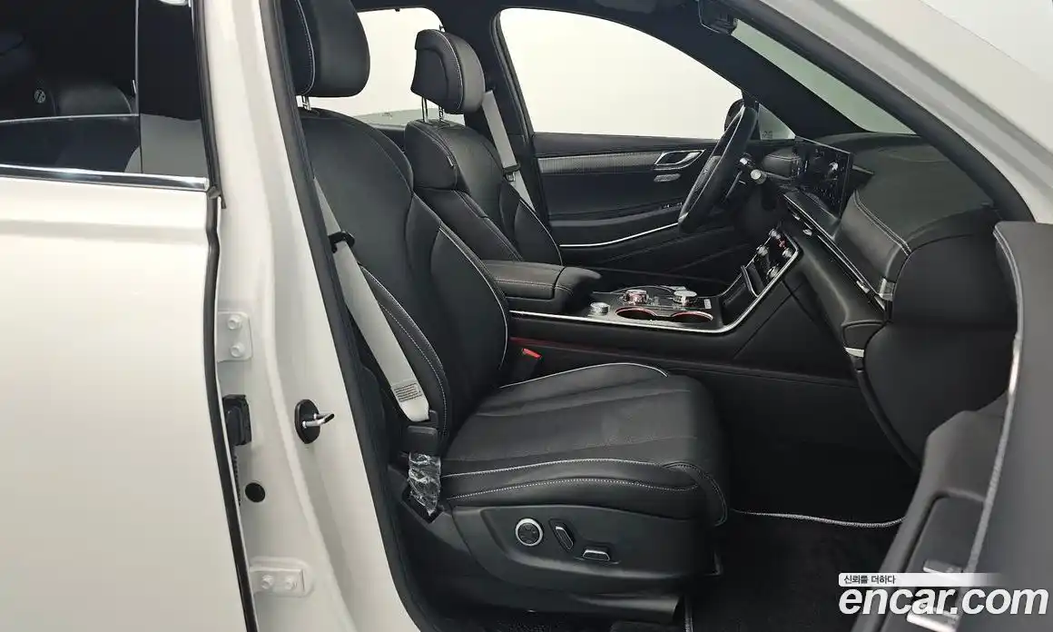 Genesis GV80 2024 2.5 Классический в Москве № 930321, фото 10