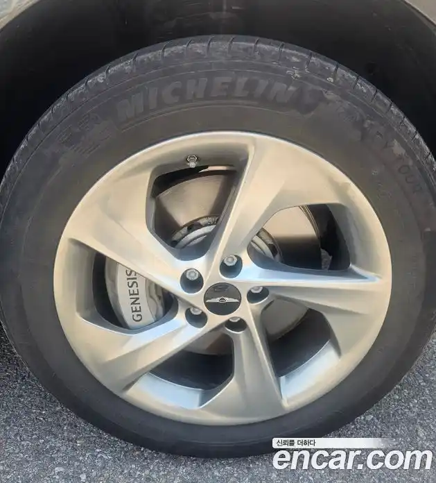 Genesis GV70 2024 2.5 Автомат в Москве № 930659, фото 8