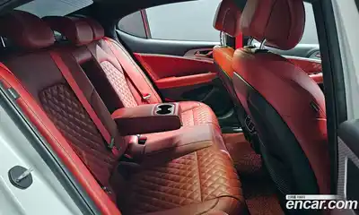 Genesis G70 2021 2.0 Классический в Москве № 930828, миниатюра 12