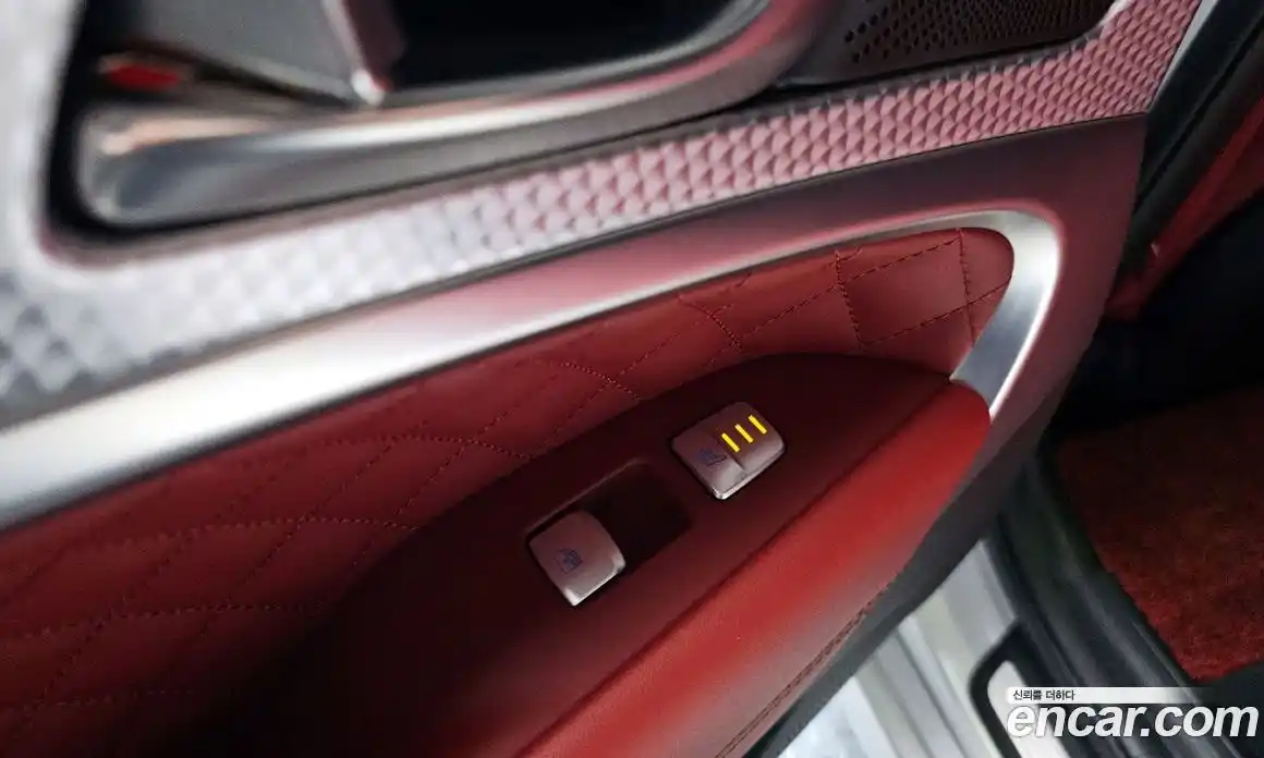 Genesis G70 2021 2.0 Классический в Москве № 930828, фото 18