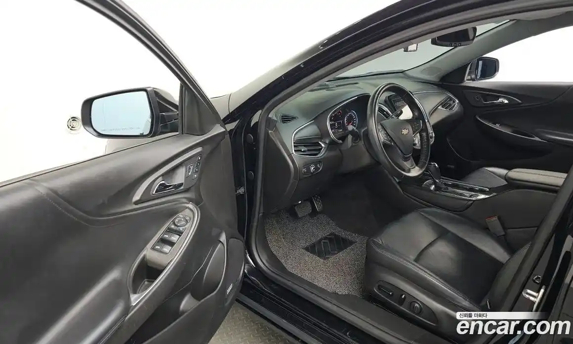 Chevrolet Malibu 2016 2.0 Автомат в Москве № 935379, фото 10