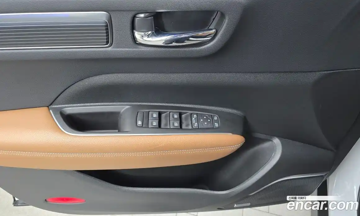 Renault QM6 2022 2.0 гидро в Москве № 937412, фото 17